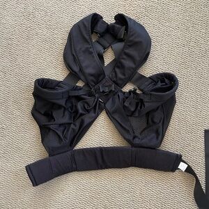 Mesh Mini Monkey Twin Carrier